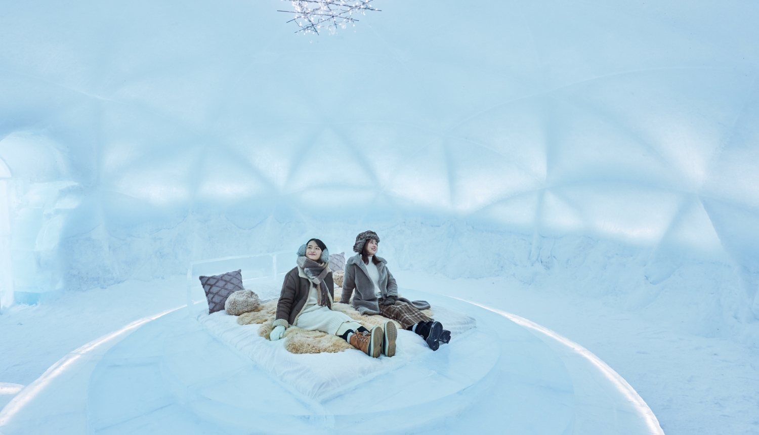 この時期ならではの魅力5 アイスヴィレッジ
4